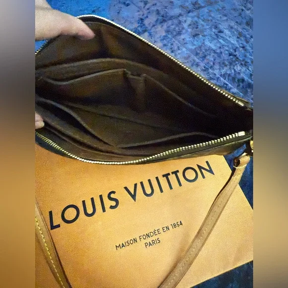 Louis vuitton pochette accessories - Picture 13 of 17